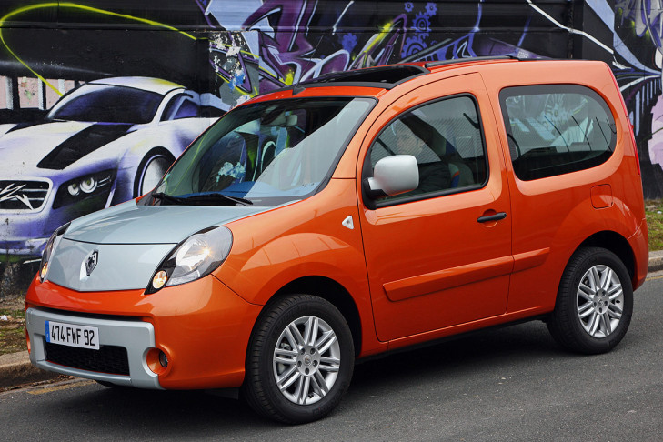 10 самых уродливых автомобилей