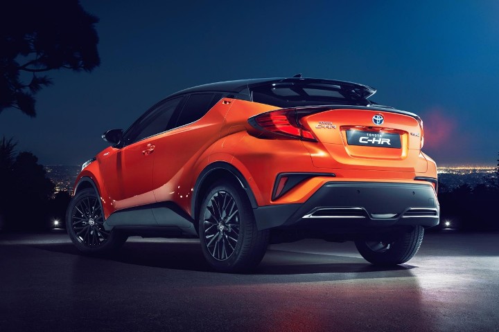 Toyota C-HR фейслифтинг 2020