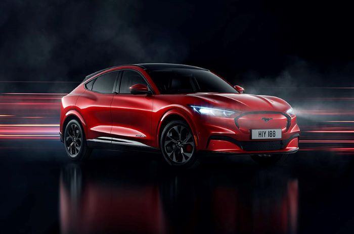Ford Mustang Mach-E электрический кроссовер