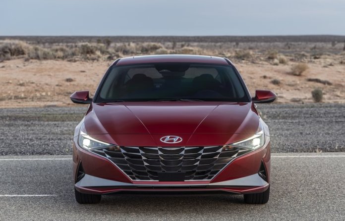 Hyundai Elantra 2021